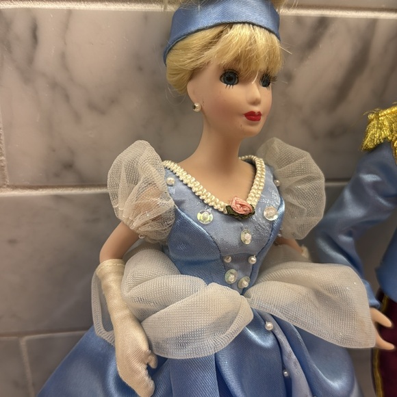 Disney Princess Cinderella Prince Charming porcelain dolls by Brass Key Keepsake - Picture 5 of 9